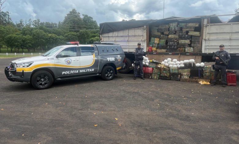 operacao impacto apreende mais de 3 toneladas de drogas em caminhao na raposo tavares em assis