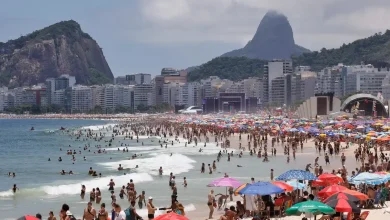 O Brasil alcança a marca histórica de 9 milhões de turistas internacionais em 2025, superando o recorde anterior.