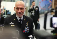 Declaração de almirante da Otan sobre ataque preventivo à Rússia provoca crise diplomática e escalada de tensões na região.