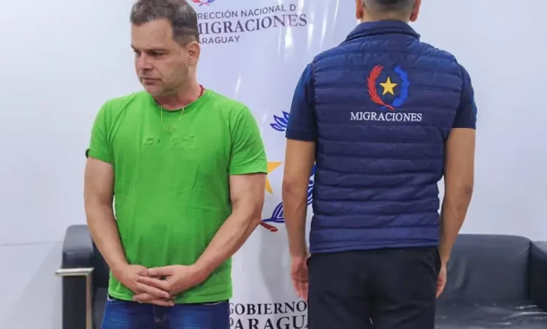 Ex-diretor da PRF Silvinei Vasques é transferido para Brasília após ser preso em Foz do Iguaçu, Pará, pela tentativa de fuga para El Salvador.