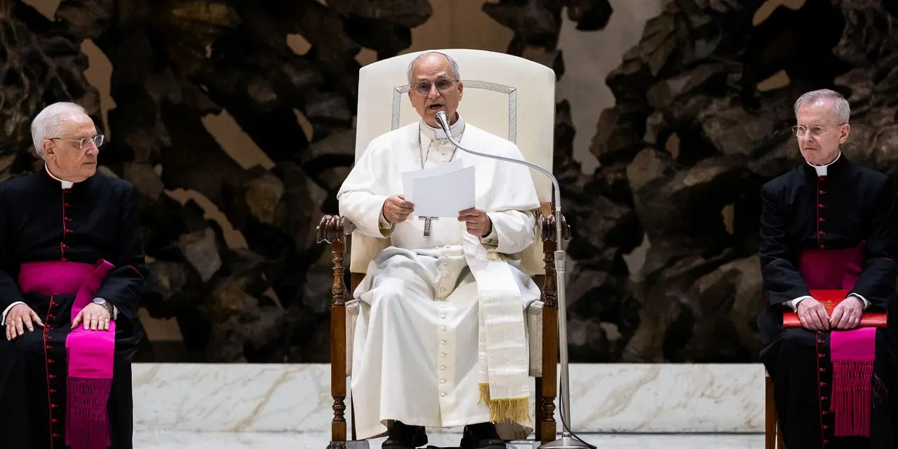 China e União Africana Condenam Violência na Venezuela, Apelando por Diálogo 14 China e União Africana criticam violação do direito internacional e apelam por diálogo na Venezuela, junto com o Papa Leão XIV, que reitera apelo pelo respeito aos direitos humanos.