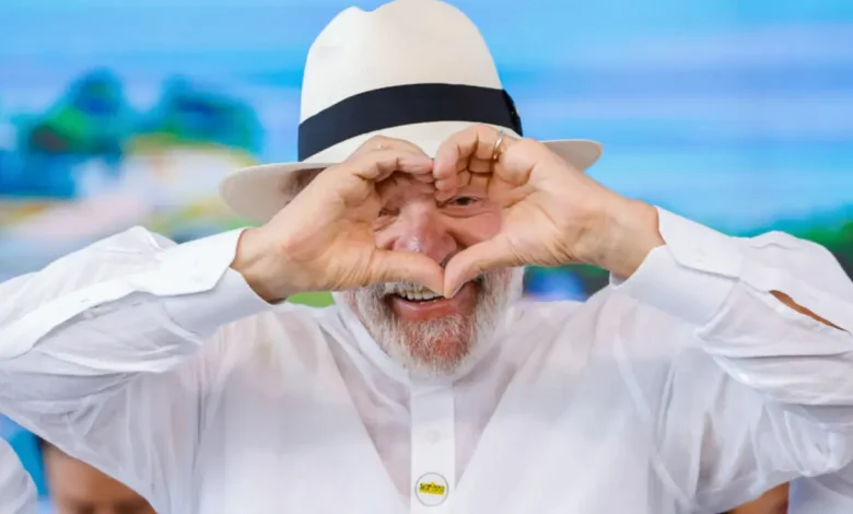 O presidente Lula criticou a defesa do banqueiro Daniel Vorcaro, referindo-se ao "cidadão do Banco Master", após Operação Compliance Zero e reforçou a importância de combater a corrupção.