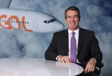 Constantino Júnior, visionário empresário, faleceu recentemente. Ele revolucionou o setor aeroespacial brasileiro com a criação da Gol e deixou um legado inesquecível na história da aviação nacional.