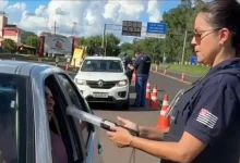 Estado de São Paulo registrou um recorde de operações contra alcoolemia em 2025, com um crescimento de 125% em relação ao ano anterior.