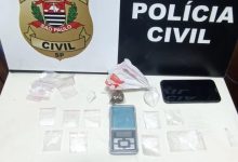 Policia Civil prende jovem e desmantela ponto de trafico em funilaria de Pirapozinho