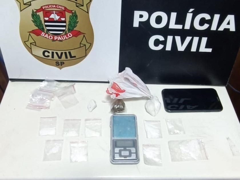 Tráfico em Pirapozinho: Jovem é preso com drogas em funilaria 6 Policia Civil prende jovem e desmantela ponto de trafico em funilaria de Pirapozinho