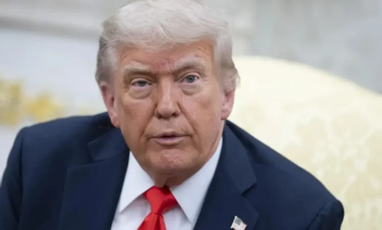 A Folha de Paraguaçu revela a complexa trama envolvendo o Banco Master, fundos de investimento e familiares do ministro Dias Toffoli. Entenda a pressão por uma CPI e a crise no STF. Leia!