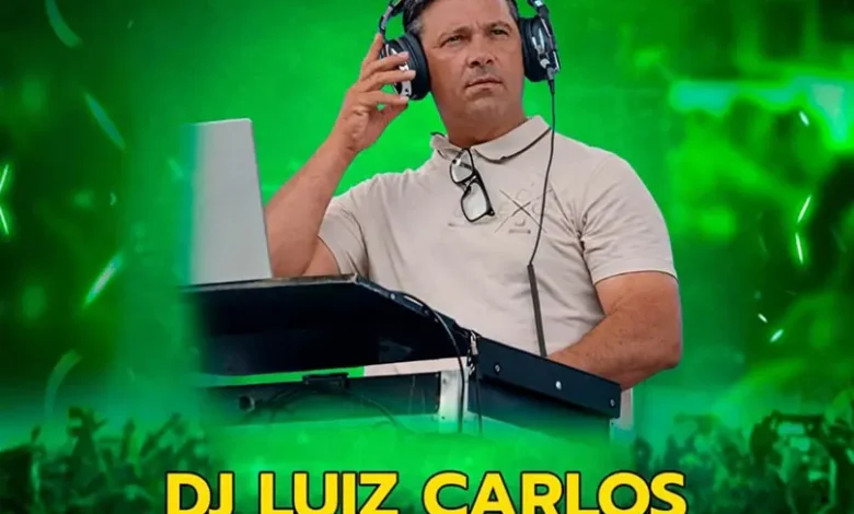 Tarumã se prepara para uma noite de muita nostalgia e diversão com DJ Luiz Carlos no Espaço Múltiplo "Teolindo Toni". Participe da Feira da Família!