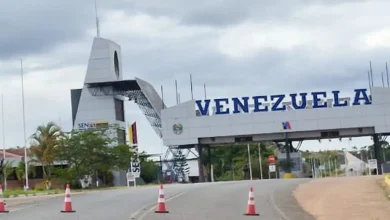 Ataque dos EUA a Venezuela configura violação da soberania nacional 5 Ataque dos EUA a Venezuela configura violação da soberania nacional, com motivações geopolíticas e energéticas. O ataque é ilegal e pode abrir precedente para futura intervenção em outros países da região.