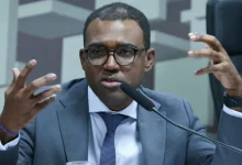 Diretor do Banco Central descreve fraude no Banco Master, que somou R$ 12 bilhões, e destaca falta de supervisão e corrupção.