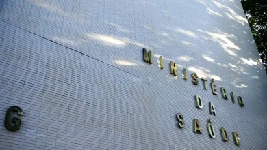 Índia Enfrenta Surto de Casos de Vírus Nipah: Alerta de Saúde Pública. 2 Índia enfrenta surto de casos de vírus Nipah: alerta de saúde pública, casos confirmados e quarentena em curso.