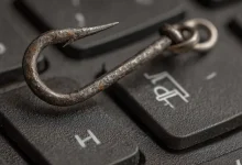 Descubra como os ataques de phishing evoluíram com IA e por que o treinamento tradicional falha. Aprenda a proteger sua empresa e colaboradores com estratégias eficazes contra engenharia social.