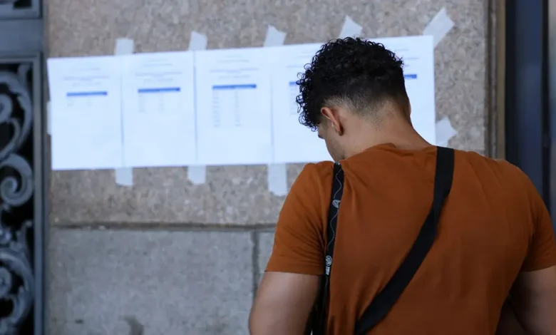 Os candidatos têm até a próxima segunda-feira, dia 12, para apresentar recursos após a avaliação de títulos no Concurso Nacional Unificado. Ajuste sua nota e melhore a classificação final.