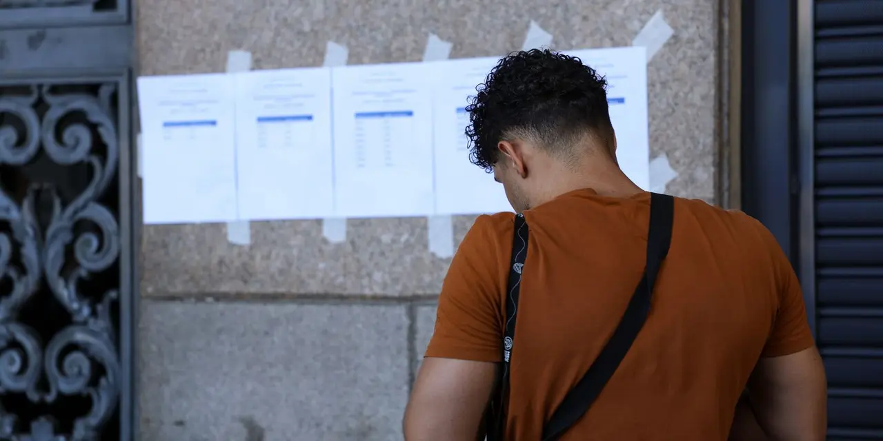 Concurso Nacional Unificado: Prazo para Recursos Termina em 12 de Dezembro 14 Os candidatos têm até a próxima segunda-feira, dia 12, para apresentar recursos após a avaliação de títulos no Concurso Nacional Unificado. Ajuste sua nota e melhore a classificação final.