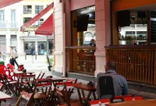 Volume de serviços no Brasil apresenta variação negativa em novembro, mas continua acima do nível pré-pandemia, com crescimento de 2,5% em relação a novembro de 2024.