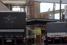 O Ministério da Saúde lançou uma iniciativa que oferece consultas, exames e vacinas de forma acessível a motoristas de cargas pesadas em todas as regiões do Brasil.