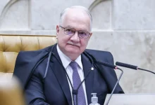 O presidente do STF, Edson Fachin, apela à sensibilidade histórica e enfatiza a importância da autonomia, transparência e limites de atuação pública no Judiciário.