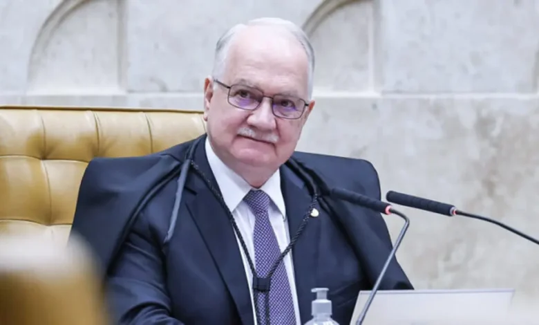 O presidente do STF, Edson Fachin, apela à sensibilidade histórica e enfatiza a importância da autonomia, transparência e limites de atuação pública no Judiciário.