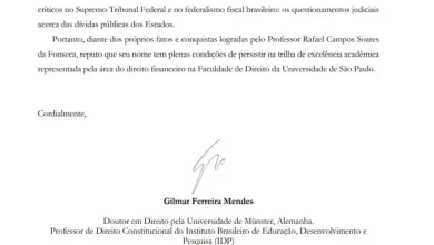 A Folha de Paraguaçu revela detalhes da decisão da FDUSP em manter a aprovação do professor Rafael Campos Soares da Fonseca em concurso público, apesar da controvérsia das cartas de recomendação de ministros do STF. Entenda o caso que gerou debate.