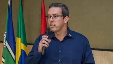 Operação Paroxismo 2 Operação Paroxismo: Polícia Federal investiga suspeitas de desvio de recursos federais e fraude em licitação na área da saúde em Macapá.