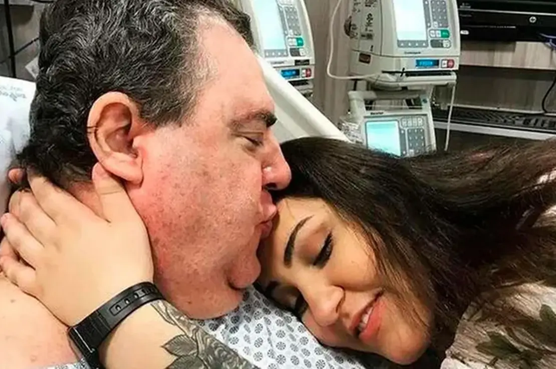 A Folha de Paraguaçu informa sobre o falecimento de Gerson Brenner, o icônico ator que lutou contra sequelas por quase 30 anos. Relembre sua carreira e legado.