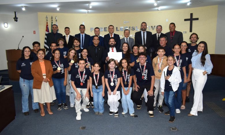 06.04.26 Equipe Taekwondo