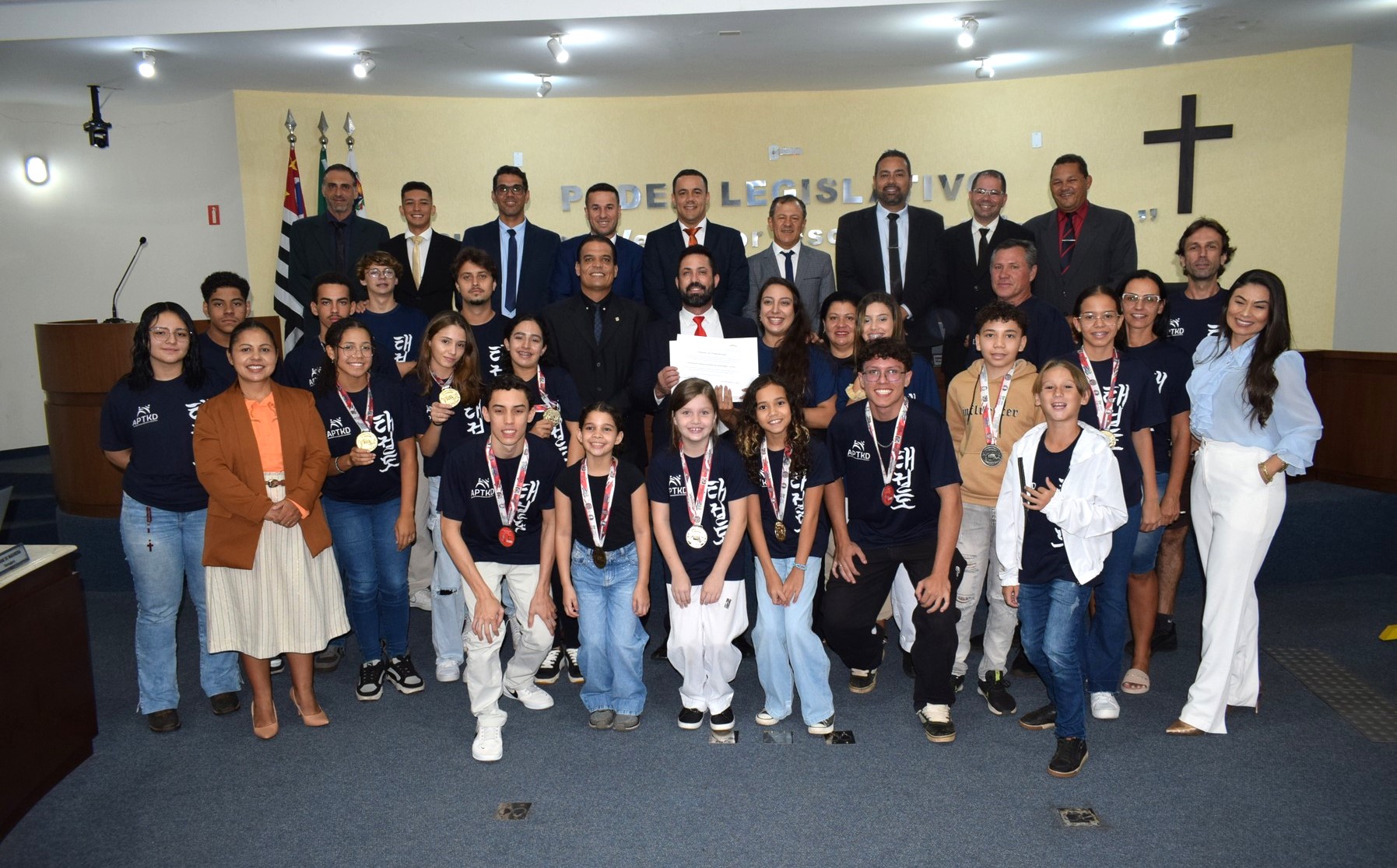 06.04.26 Equipe Taekwondo