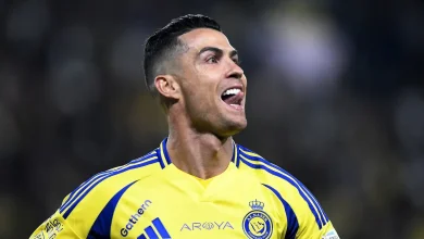Cristiano Ronaldo impressiona com gols pelo Al Nassr, aproximando-se da marca histórica de mil gols. Descubra seu desempenho espetacular e a jornada rumo a este feito inédito no futebol.