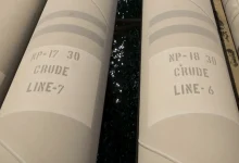 Drone ataca estação de bombeamento vital de petróleo na Arábia Saudita, ligando Golfo Pérsico ao Mar Vermelho. Impacto na energia global e estabilidade regional sob análise.