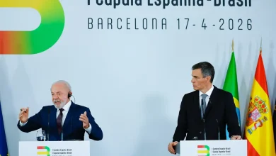 No Fórum Democracia Sempre em Barcelona, Lula defende a soberania das nações e alerta sobre os perigos do extremismo e o retrocesso democrático global. Confira.