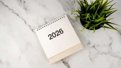 O Dia do Trabalhador em 2026 cai em uma sexta-feira, garantindo um fim de semana prolongado. Entenda seus direitos e como aproveitar o descanso.