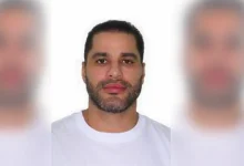 Polícia Federal conclui que morte de Sicário sob custódia em MG foi suicídio. Justiça mantém bloqueio de bens por suspeita de origem ilícita no Caso Master.