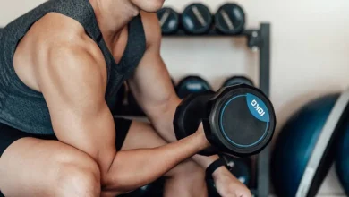 Descubra como escolhas alimentares comuns em Paraguaçu Paulista podem sabotar sua busca por definição muscular. A Folha de Paraguaçu revela os alimentos que impedem resultados e como otimizar sua dieta para o sucesso.