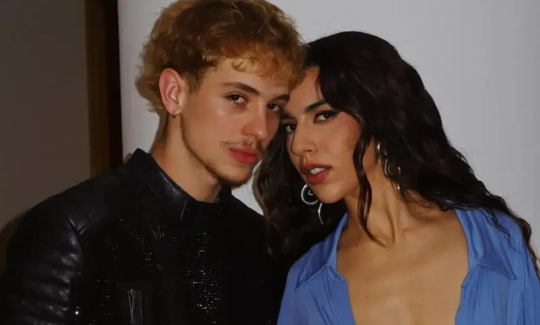 Marina Sena reacende rumores de romance com Juliano Floss após mensagem carinhosa nas redes sociais. Entenda a repercussão entre os fãs do casal.