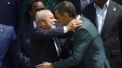 Líderes de esquerda de vários países, incluindo Brasil, Espanha e Colômbia, se reúnem em Barcelona para discutir crise bélica no Oriente Médio e ascensão da extrema direita.