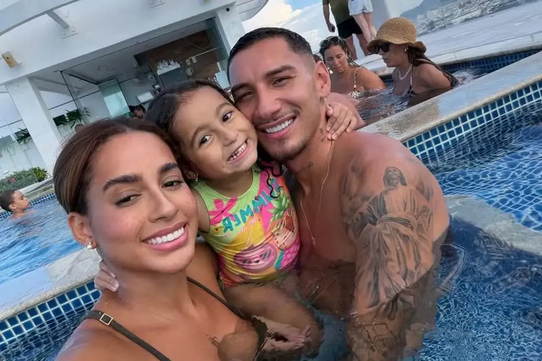 Após rumores de crise no relacionamento, MC Loma quebra o silêncio e explica o sumiço do perfil de Ronald Belé nas redes sociais. Confira os detalhes.
