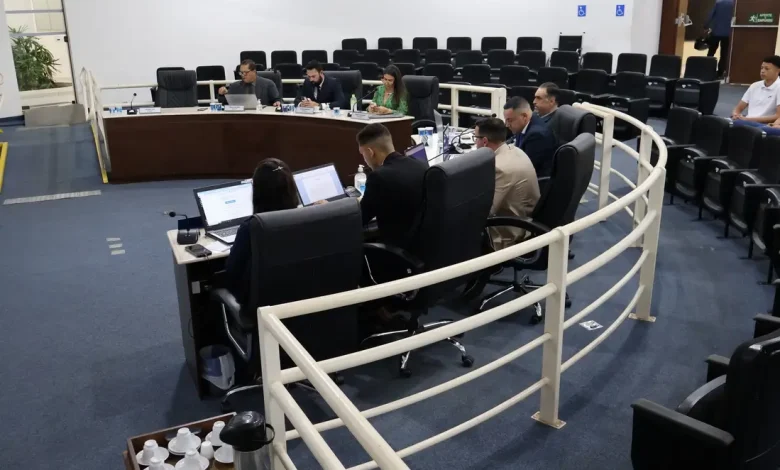 Vereadores de Paraguaçu Paulista apresentam propostas para segurança, tecnologia e infraestrutura urbana. Confira os detalhes das novas indicações.