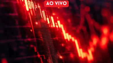 O Ibovespa registra baixa nesta quinta-feira pressionado pela inflação nos EUA e pela desvalorização das ações da Petrobras. Confira o cenário econômico.