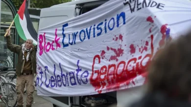 Emissoras públicas da Espanha, Irlanda e Eslovênia cancelam transmissão do Eurovision em protesto contra a participação de Israel na 70ª edição do evento.