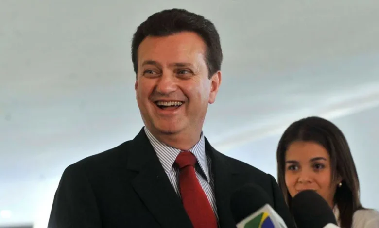 Gilberto Kassab, presidente do PSD, coloca-se à disposição para compor chapa como vice de Ronaldo Caiado na corrida pela Presidência da República. Confira.