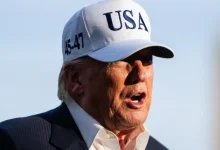 Donald Trump define na Casa Branca o acordo histórico com o Irã para encerrar a guerra, liberar o Estreito de Ormuz e neutralizar a ameaça nuclear.