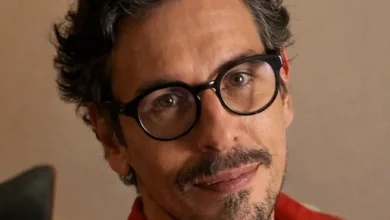 O apresentador João Vicente de Castro abriu o jogo sobre os conflitos com sua mãe, Gilda Midani, e como a terapia transformou o vínculo entre os dois.