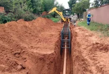Folha de Paraguaçu detalha investimento de R$9 milhões da Sabesp em saneamento para Paraguaçu Paulista. Obras nos bairros Rancho Alegre e Rancho Azul promoverão qualidade de vida e sustentabilidade até 2026.