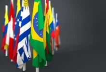 Descubra como a debandada do fluxo de capital estrangeiro de tecnologia afeta o Brasil e conheça as 3 táticas para proteger seu dinheiro hoje.