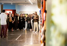 Descubra a mostra Constelações Contemporâneas no Teatro Nacional. São 200 obras de 41 artistas que revelam a Brasília além dos monumentos. Entrada franca!