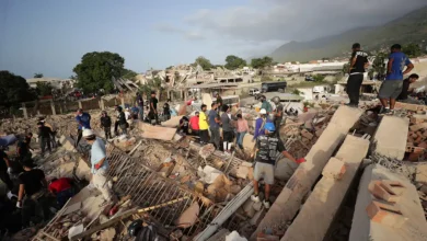 O número de vítimas fatais após os terremotos na Venezuela chega a 1.430. Saiba os detalhes do resgate e a mobilização internacional no país.