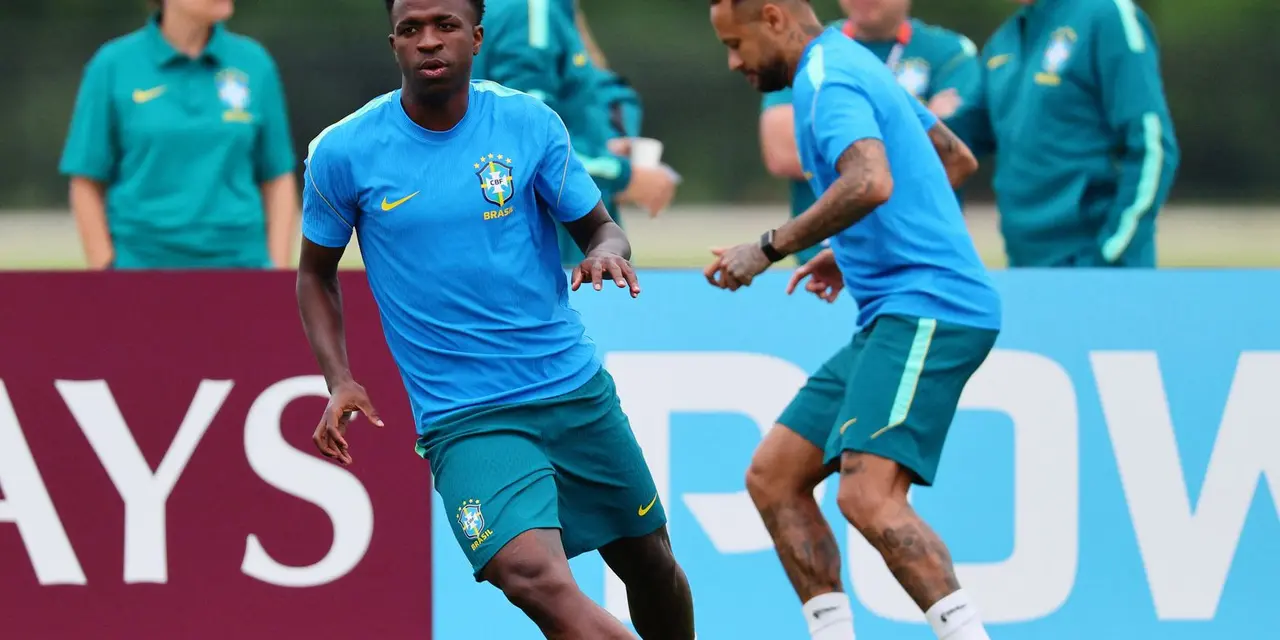 A Seleção Brasileira enfrenta a Escócia em Miami pela última rodada da fase de grupos da Copa do Mundo. Entenda a briga pela liderança do Grupo C e a esperada estreia de Neymar.