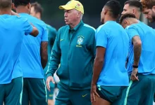 A Seleção Brasileira enfrentou um atraso significativo em seu voo para Miami, impactando a preparação antes do jogo decisivo contra a Escócia pela Copa do Mundo. Entenda o que aconteceu.