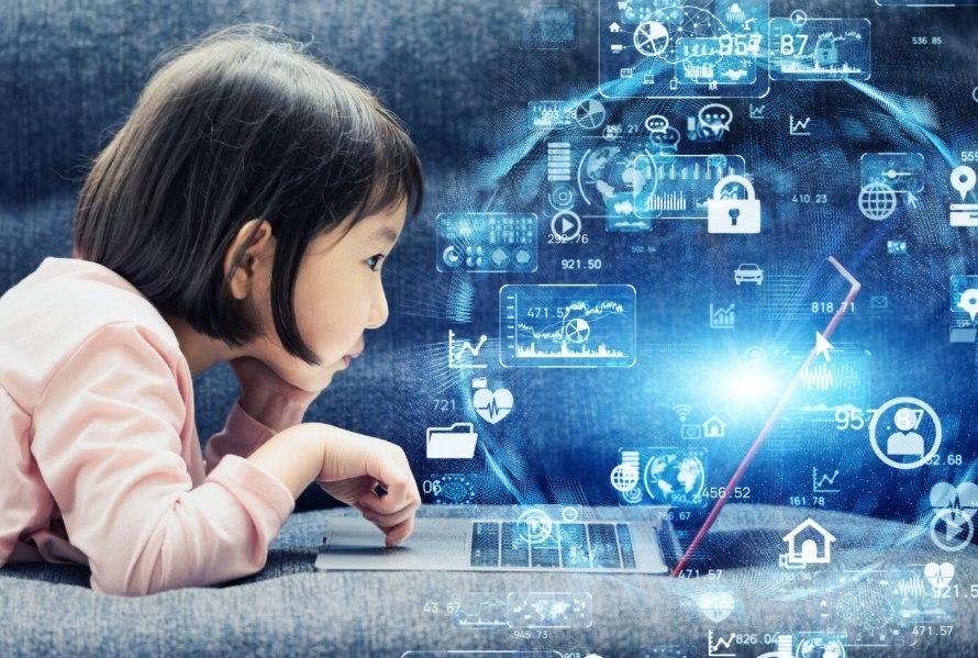 PLANETA TECH APROXIMA CRIANÇAS E ADOLESCENTES DA INOVAÇÃO E TECNOLOGIA 7 Planeta Tech