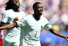 Acompanhe a vitória dominante da França sobre a Noruega por 4 a 1 na Copa do Mundo 2026, em Boston. Dembélé foi o destaque, garantindo a liderança do grupo para os franceses.